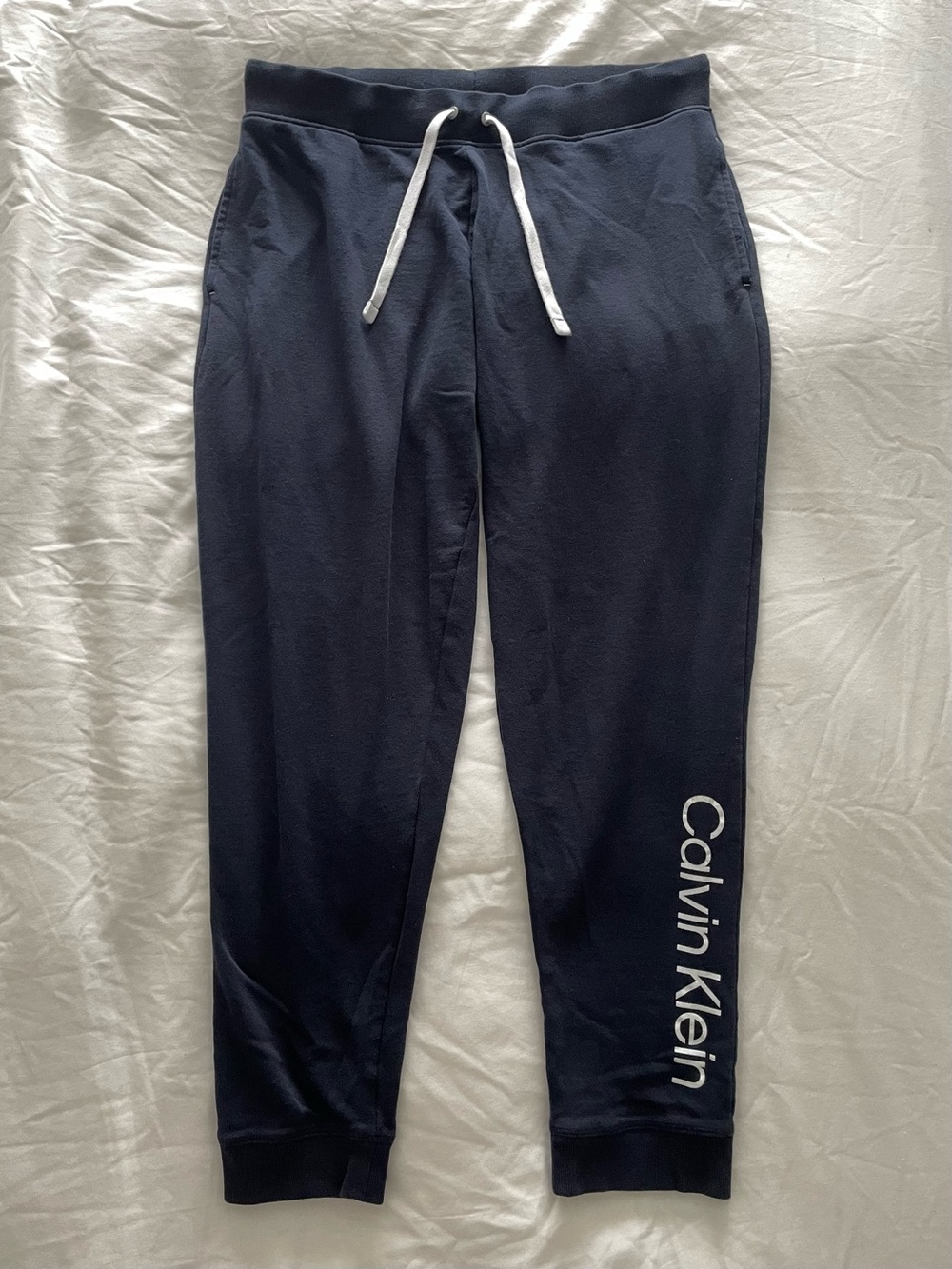 Calvin Klein Women’s Sweatpants Large Navy